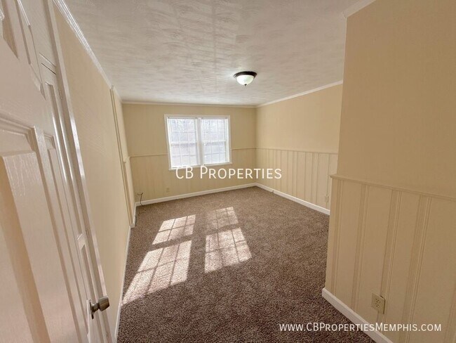 Building Photo - 3240 N Waynoka Cir