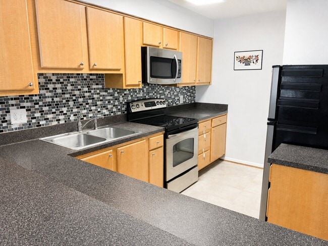 Building Photo - 10715 Hampton Mill Terrace