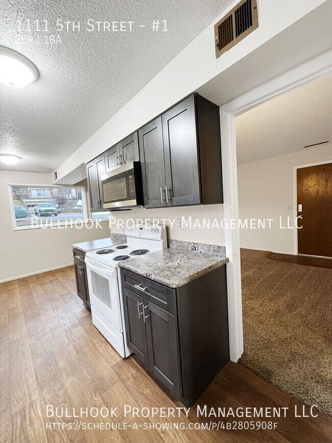 Foto del edificio - 1111 5th St