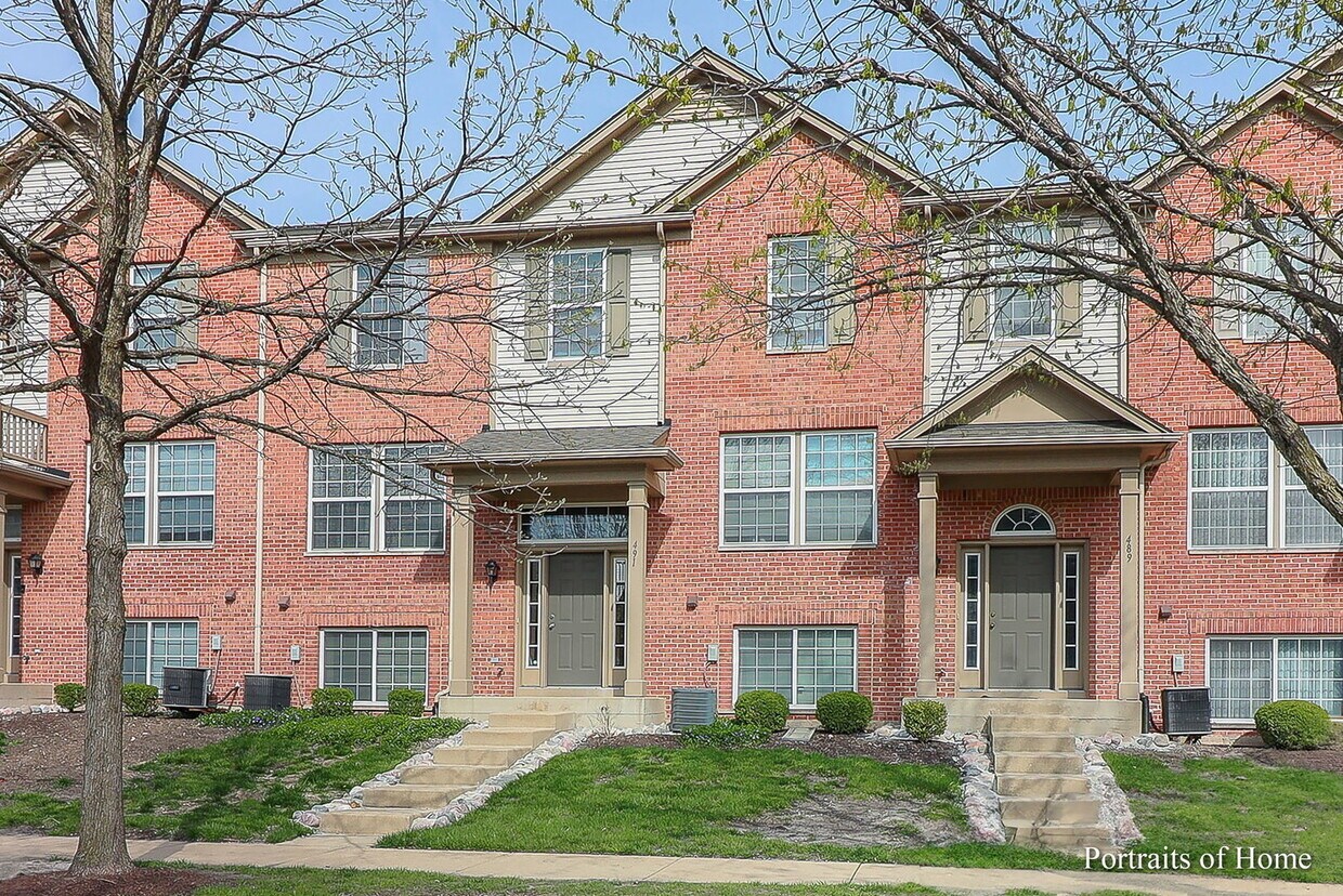 Primary Photo - 491 Conservatory Ln