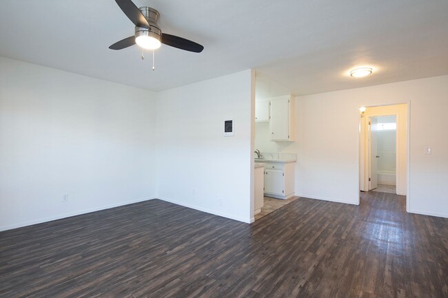 Foto del edificio - OPEN HOUSE: 11/23 10AM-12PM ~ 1BR at a Gre...