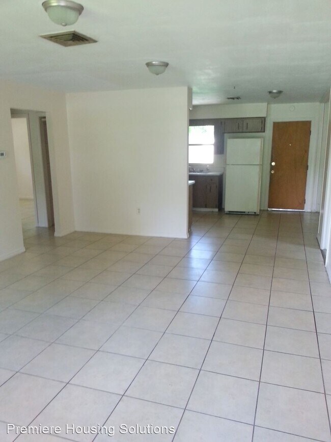Building Photo - 4 br, 2 bath House - 613 Gilmore Ave.