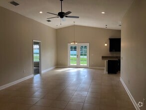 Building Photo - 482 Martigues Dr