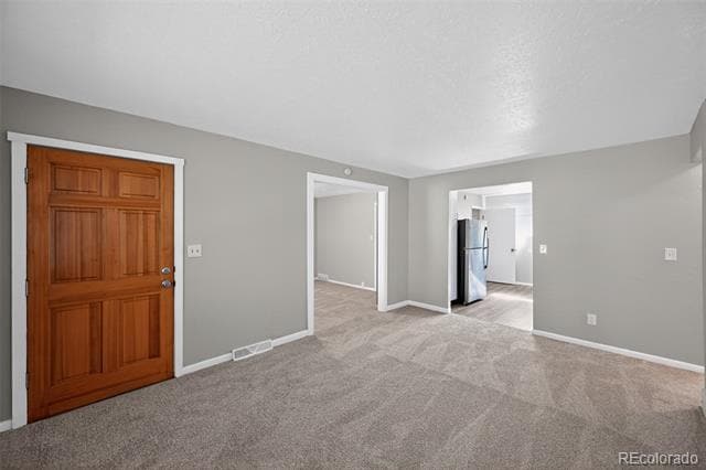 Foto del edificio - 26 Newland Ct
