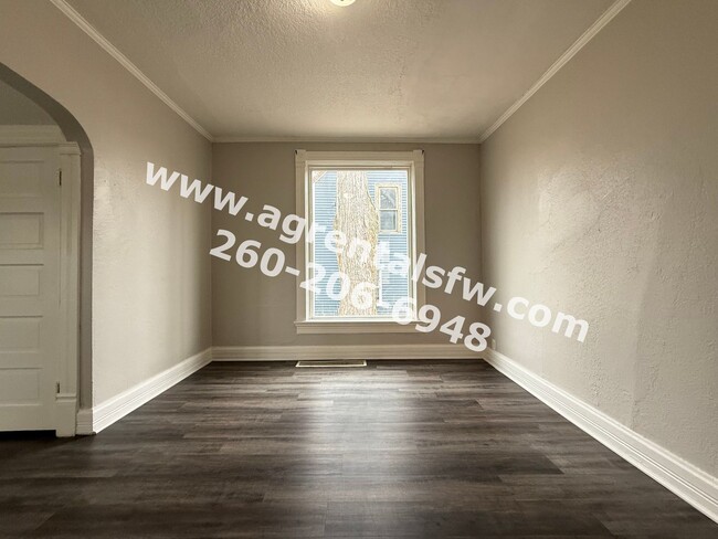 Foto del edificio - 915 Lincoln Ave