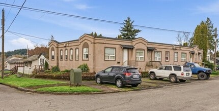 Building Photo - 809 Columbia St