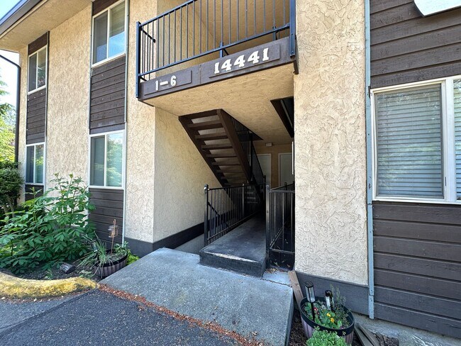 Foto del edificio - 2Bd/1Ba Kirkland Condo