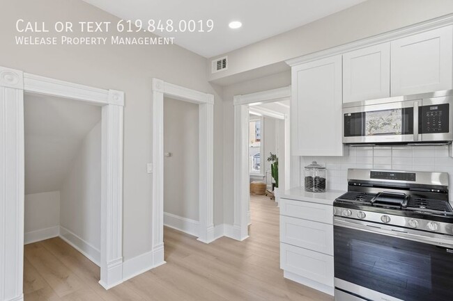 Building Photo - Charming 3-Bed 3-Bath Home in Golden Hill