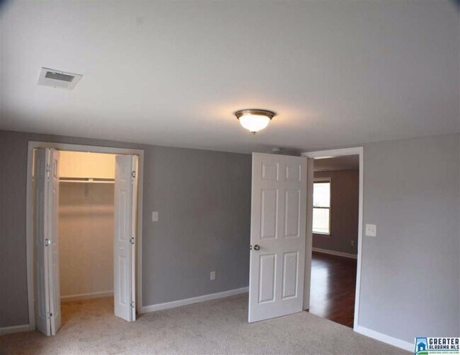 Building Photo - 416 Perman Street