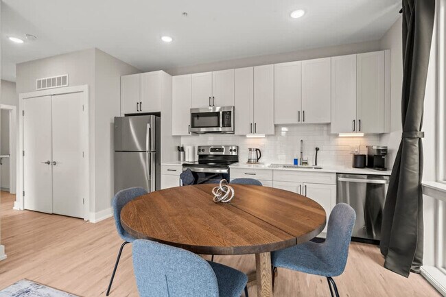 Foto del edificio - 916 N Delaware Ave