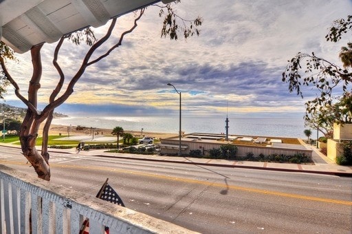 Building Photo - 212 N Coast Hwy