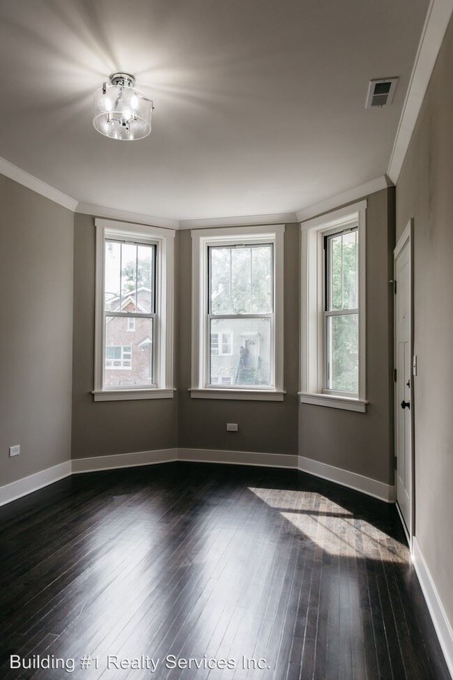 Foto del edificio - 5409 S Winchester Ave