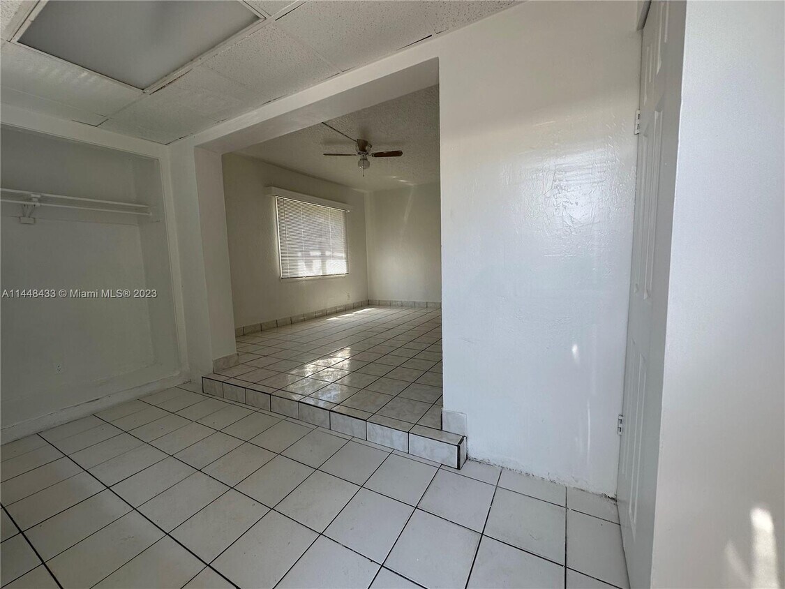 Foto del edificio - 432 N 19th Ave