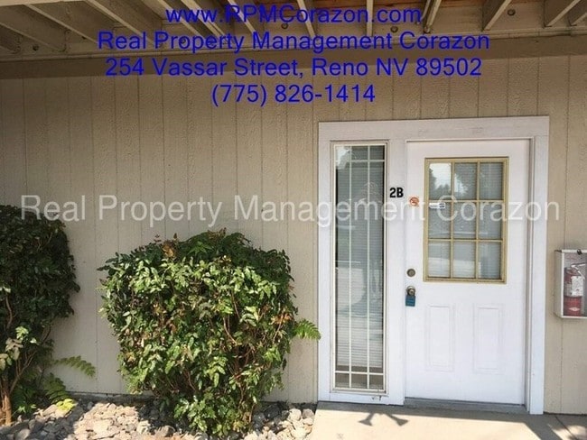 Building Photo - BIG Studio Apartment close to UNR....