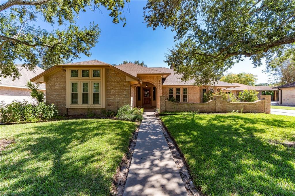 Foto principal - 4210 Petronila Creek Ct