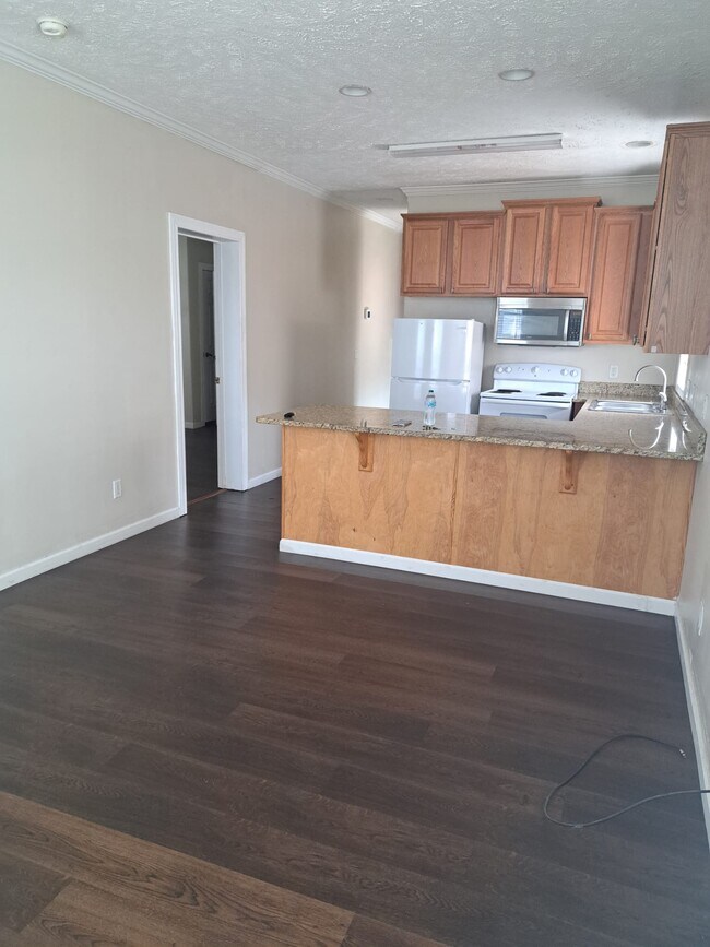 Foto del edificio - 2525 Esplanade St