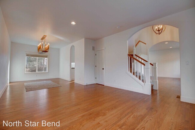 Building Photo - 4 br, 3 bath House - 368 Soft Tail Lp