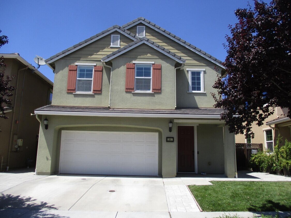 Foto principal - 381 Windsong Way
