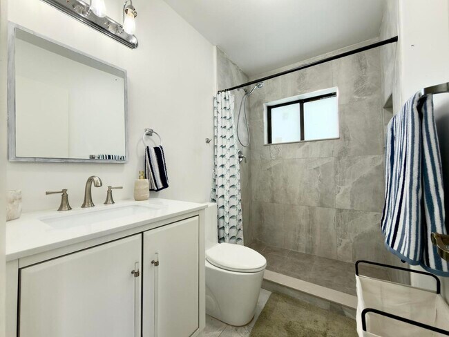 Foto del edificio - 210 Ocean Pky