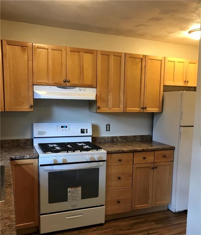 Primary Photo - 10 East St