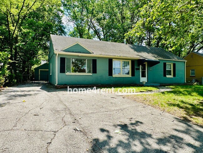 Foto del edificio - Adorable Ranch in Roeland Park w/ Wood Flo...