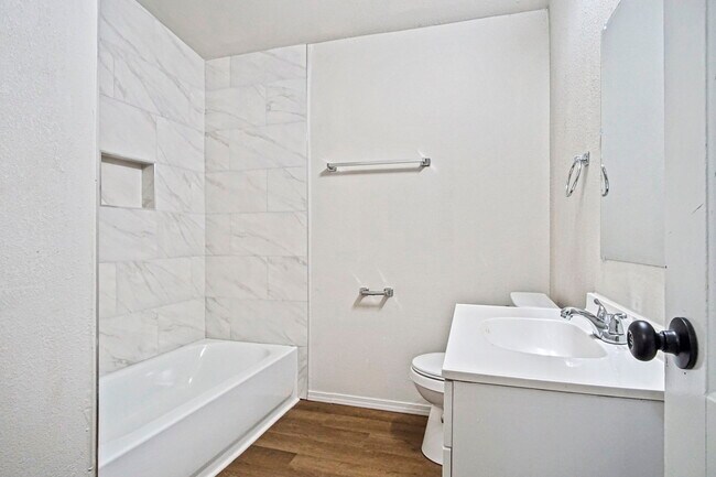 Foto del edificio - 3009 SE 18th St