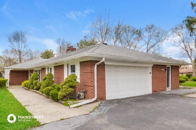 Building Photo - 5415 WOODSIDE DR, INDIANAPOLIS, IN 46228