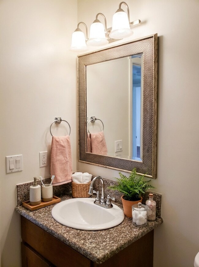 Building Photo - Fulton Apartments