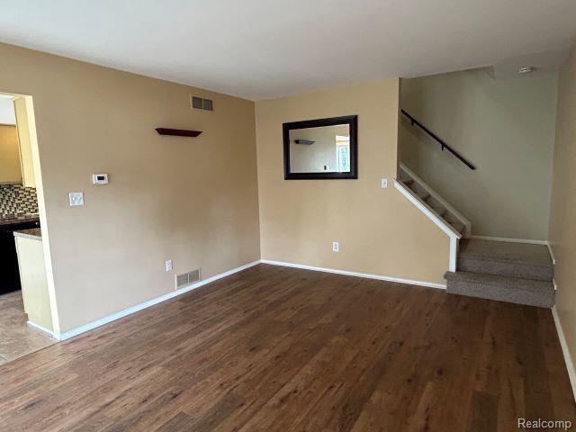 Foto del edificio - 34112 Garfield Cir