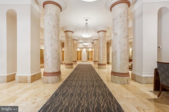 Foto del edificio - 2181 Jamieson Ave