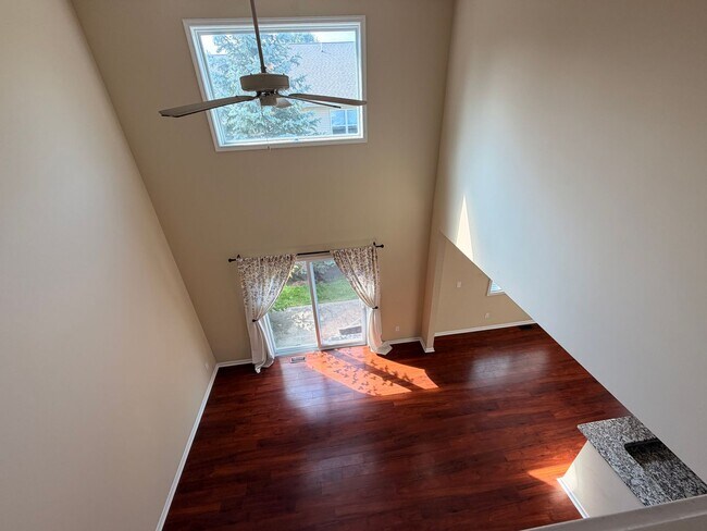 Foto del edificio - 3050 Ledgestone Pl NE