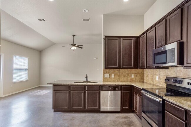 Foto del edificio - 533 Jack Rabbit Ln