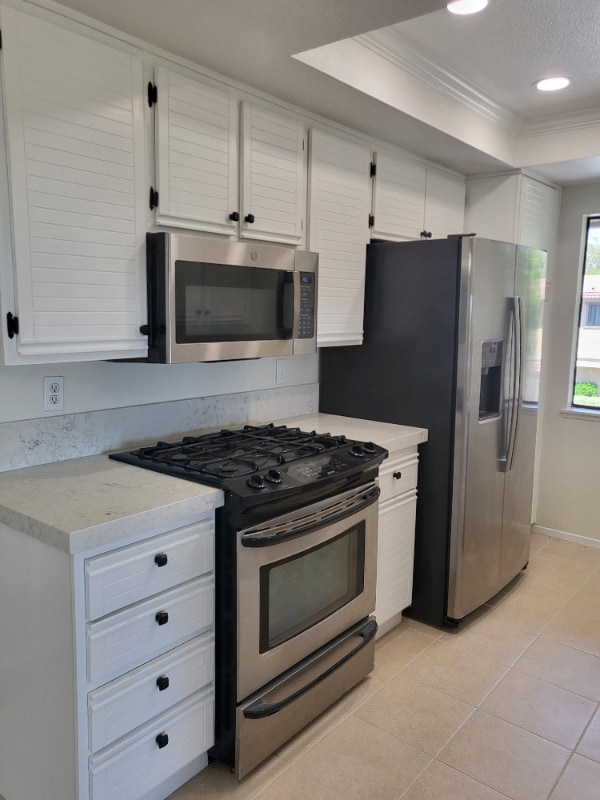 Building Photo - 25244 Birch Grove Ln