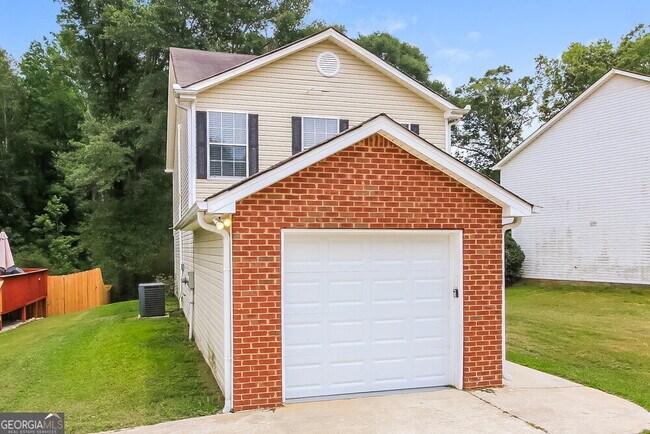 Foto del edificio - 1660 Riverchase Cir NE
