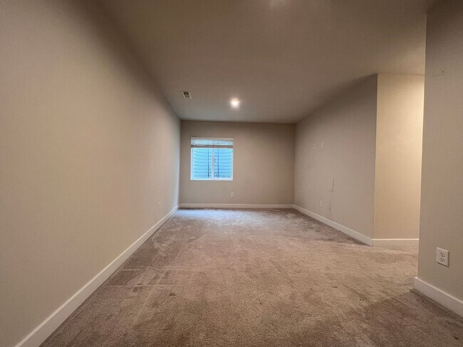 Foto del edificio - 217 Stonehurst Dr
