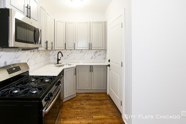 Building Photo - 6114 N Winthrop Ave