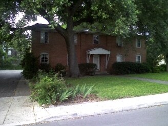 Building Photo - 304 E Melrose Pl