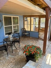 Building Photo - 811 Pleasure Ives Ct NE