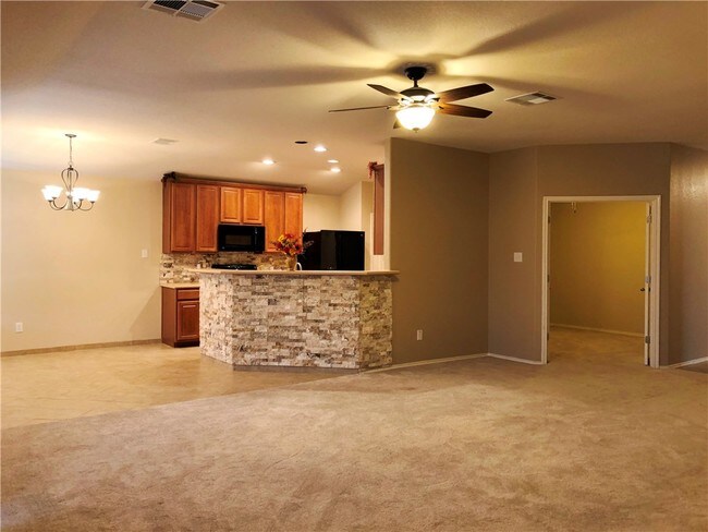 Building Photo - 511 Friendship Cove