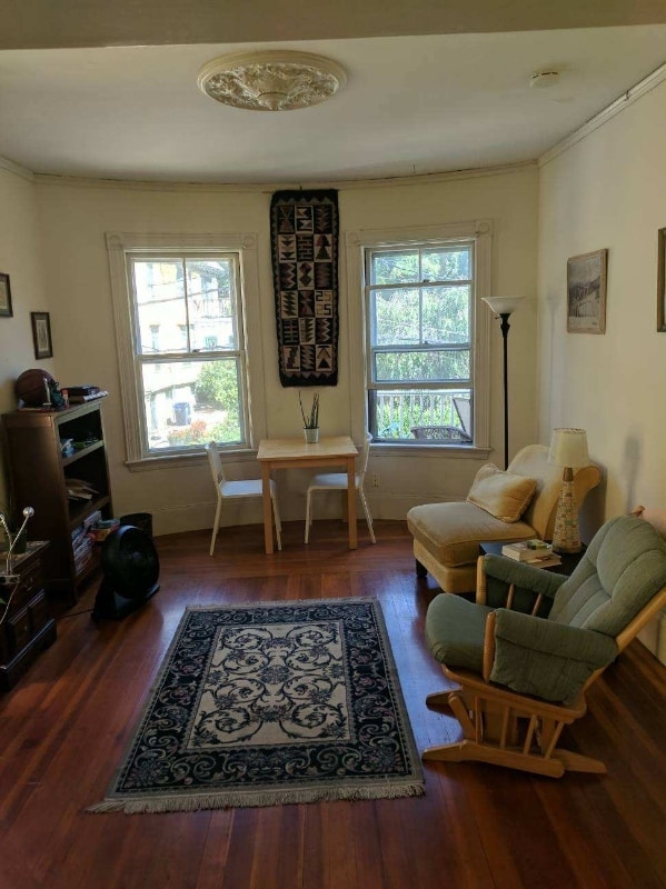 Primary Photo - 35 Boylston St
