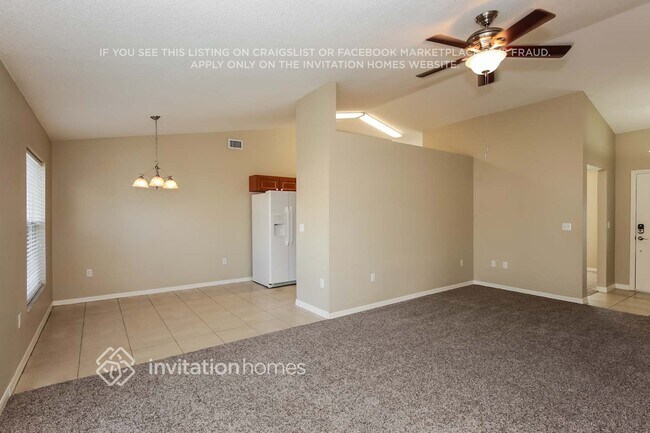 Foto del edificio - 6360 Hampton Pointe Cir