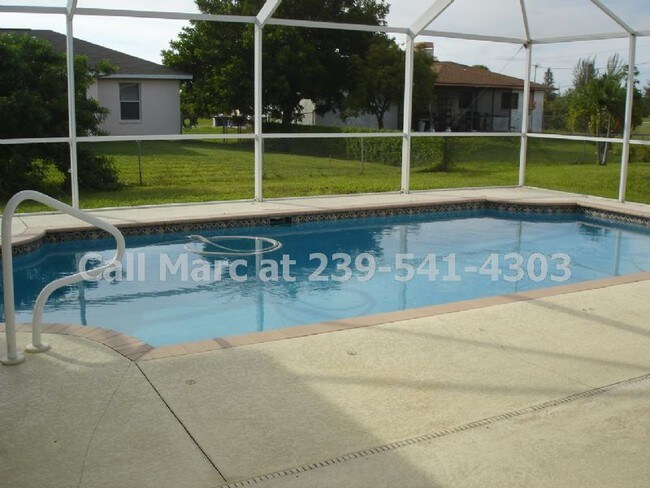 Foto del edificio - 4122 SW 17th Pl