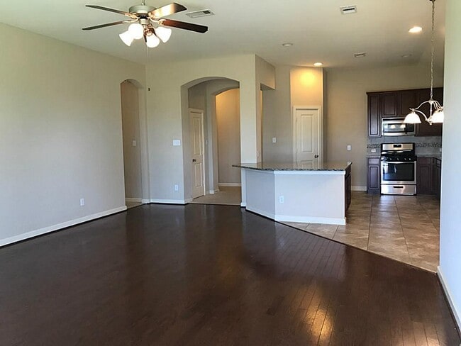 Foto del edificio - 7826 Gable Bridge Ln