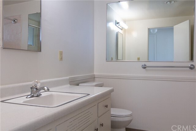 Building Photo - 507 Avenue G