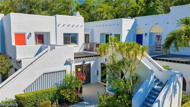 Building Photo - 3310 Europa Dr