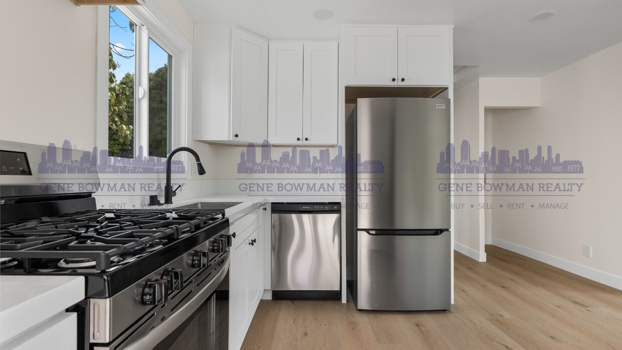 Foto principal - 2249-51 W Dunlop St