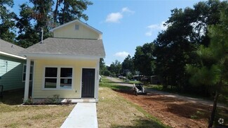 Building Photo - 16602 Meadowcroft St