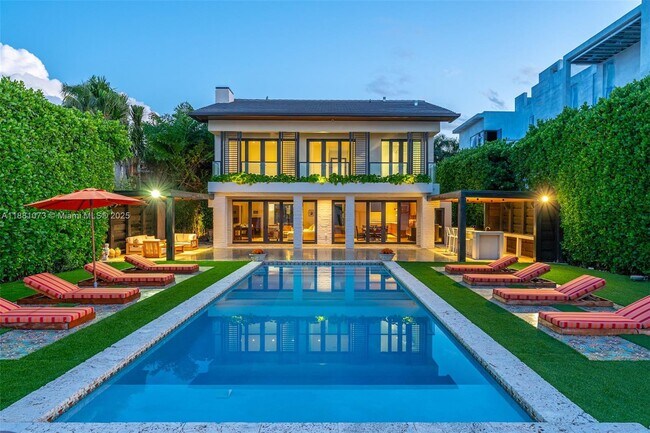 Foto del edificio - 1277 N Venetian Way