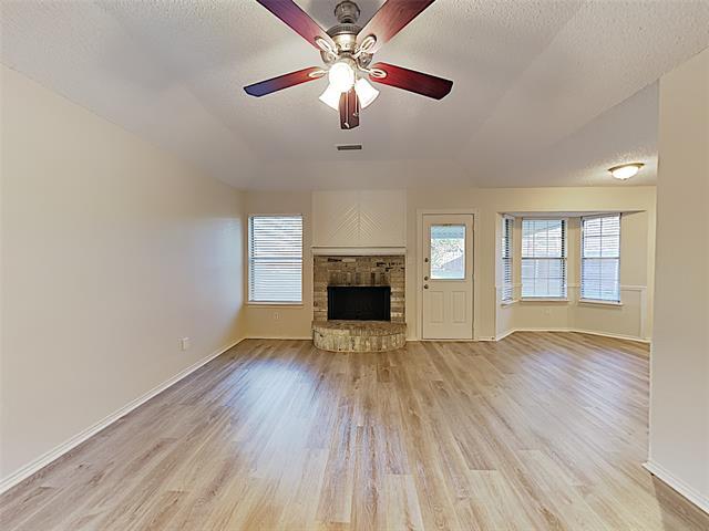 Building Photo - 615 Sherman Dr