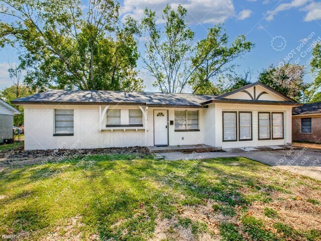 Foto del edificio - 3 br, 2 bath House - 114 Roma Dr
